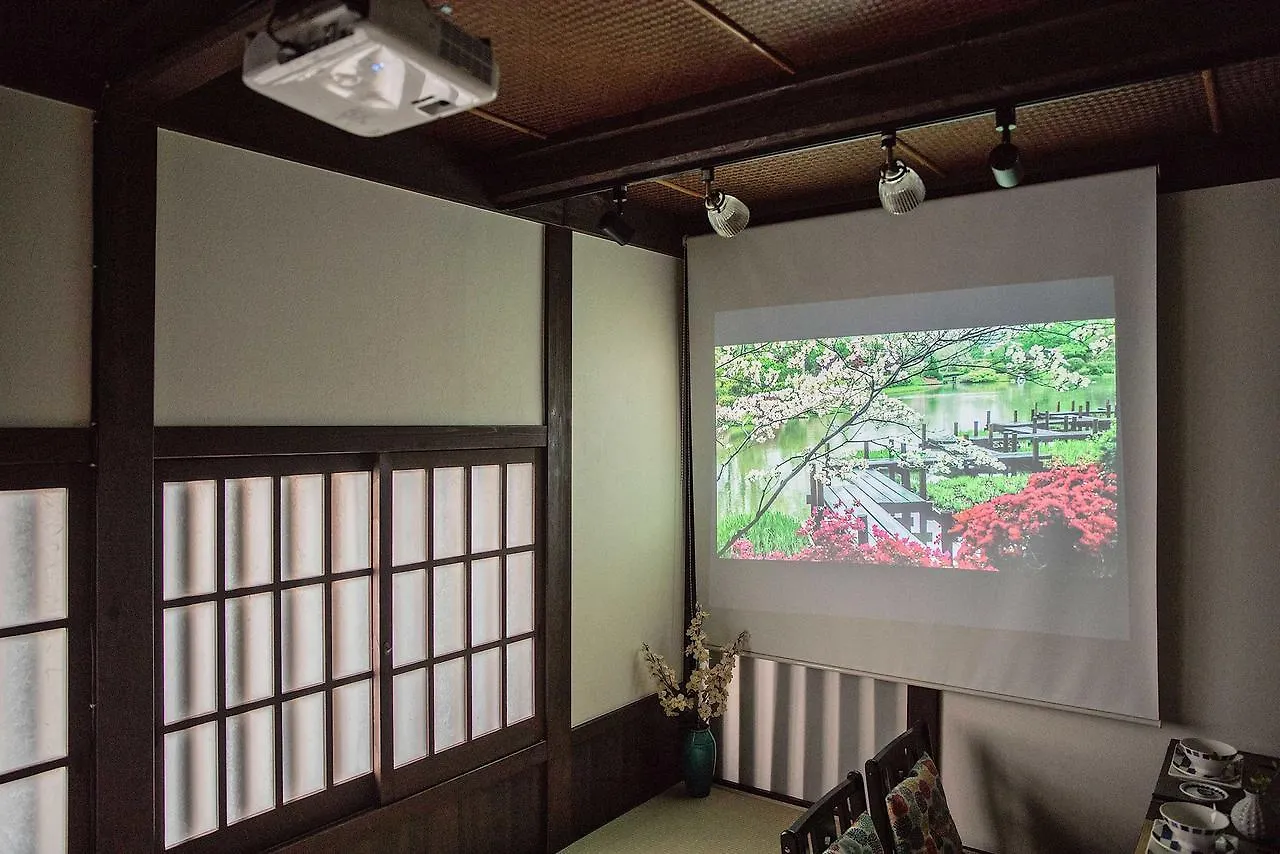 Toki Kuramaguchi Villa Kyoto 0*,  Japan